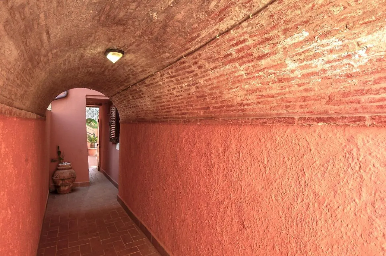 Σπίτι διακοπών Casale Belvedere L'Ulivo E La Terrazza Massarosa