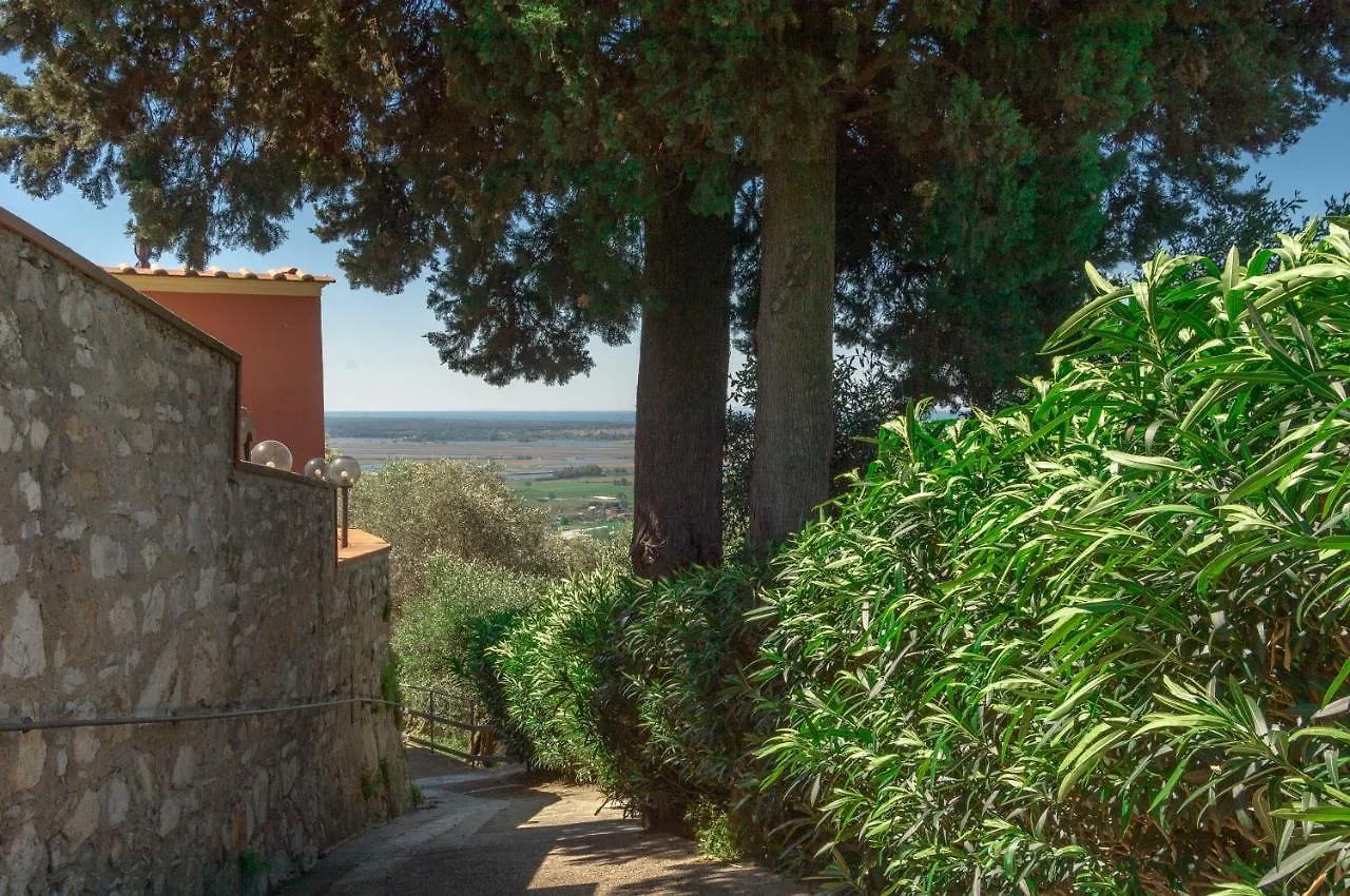 Σπίτι διακοπών Casale Belvedere L'Ulivo E La Terrazza Massarosa