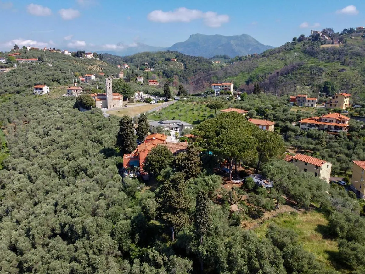 Casale Belvedere L'Ulivo E La Terrazza Massarosa Itálie